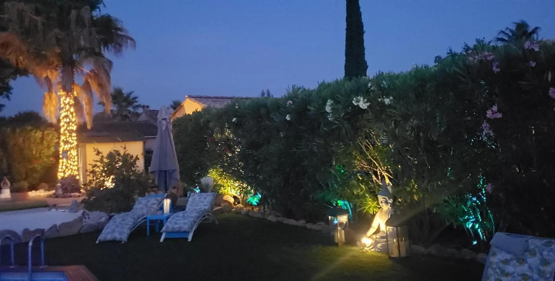 Location Chalet A Proximite De Saint Tropez Au Coeur Du Var Le Luc En Provence Франция